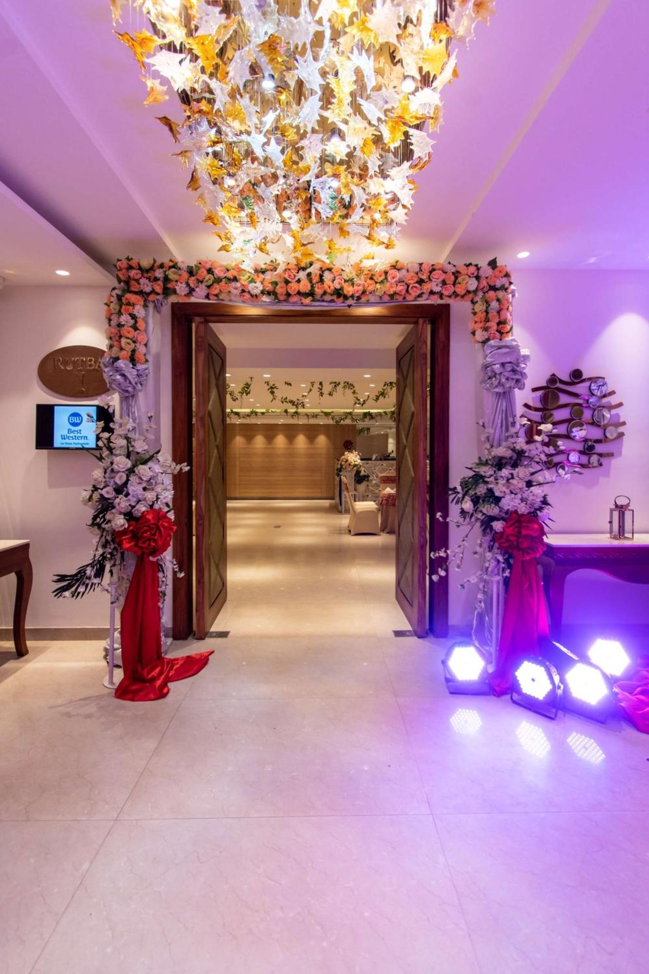 Best Western La Vista Патханкот Экстерьер фото