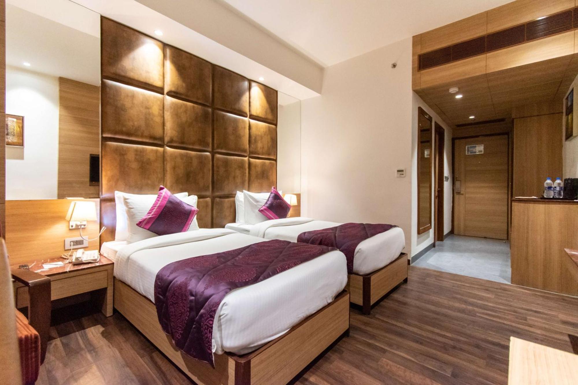 Best Western La Vista Патханкот Экстерьер фото