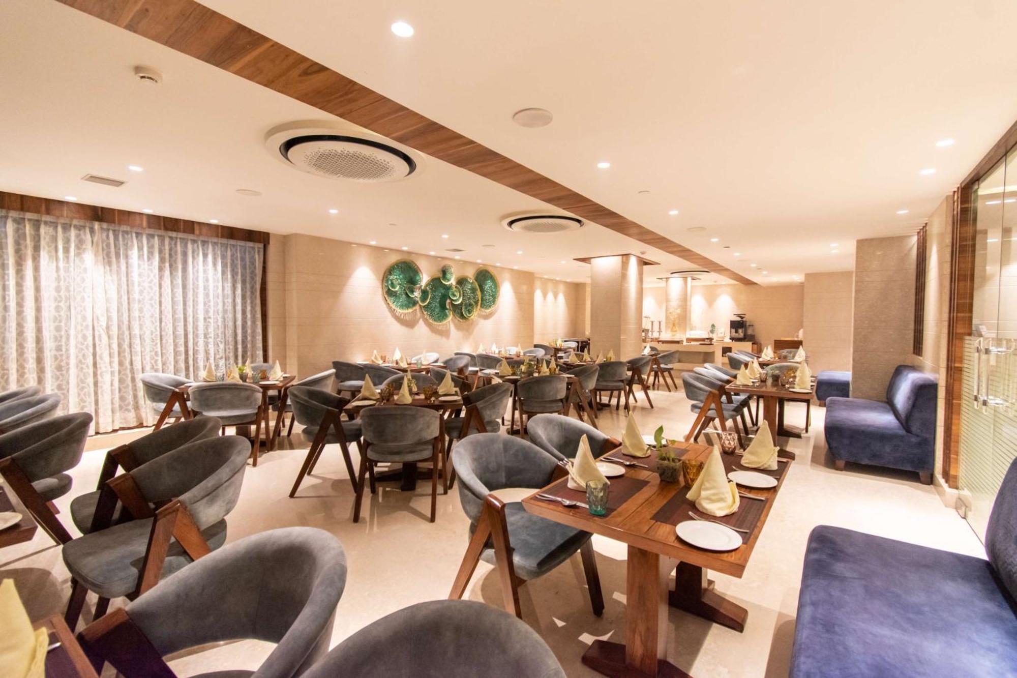 Best Western La Vista Патханкот Экстерьер фото
